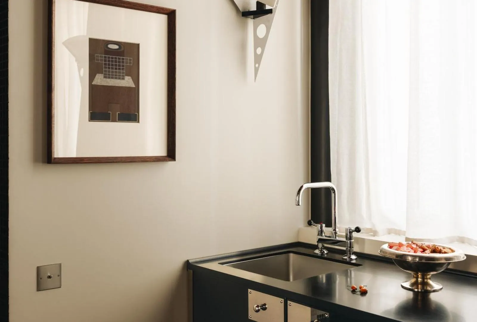 Apartment Pied A Terre Oberkampf Paris